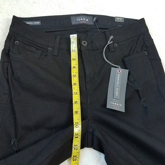 Torrid Bermuda Jean Shorts - Picture 4 of 9